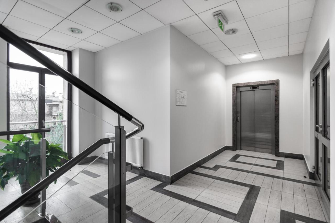 קרקוב Wielopole17 Miro Apartment With Ac מראה חיצוני תמונה