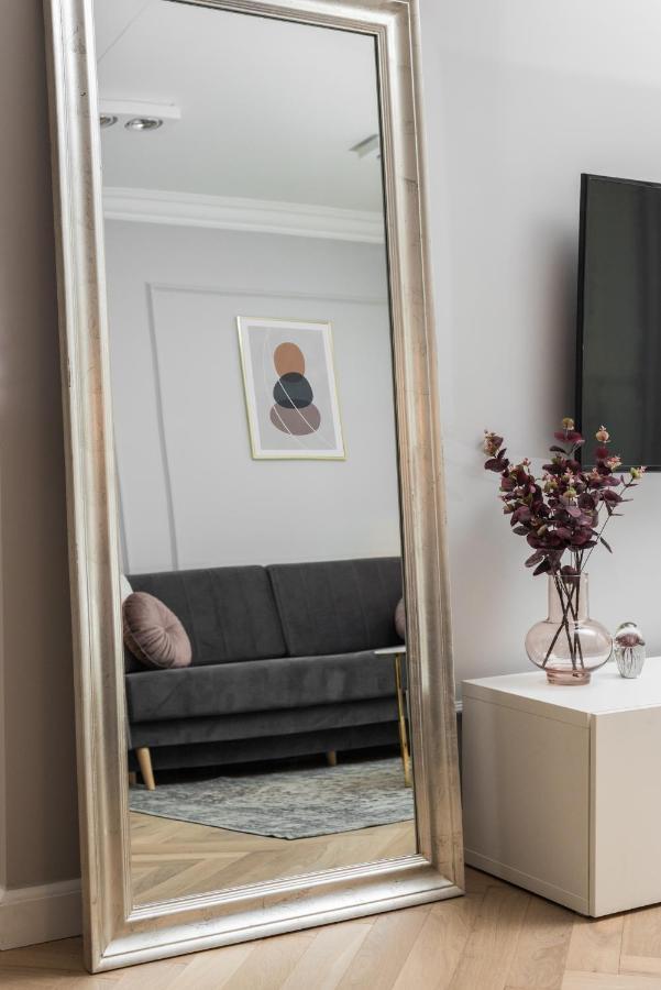 קרקוב Wielopole17 Miro Apartment With Ac מראה חיצוני תמונה
